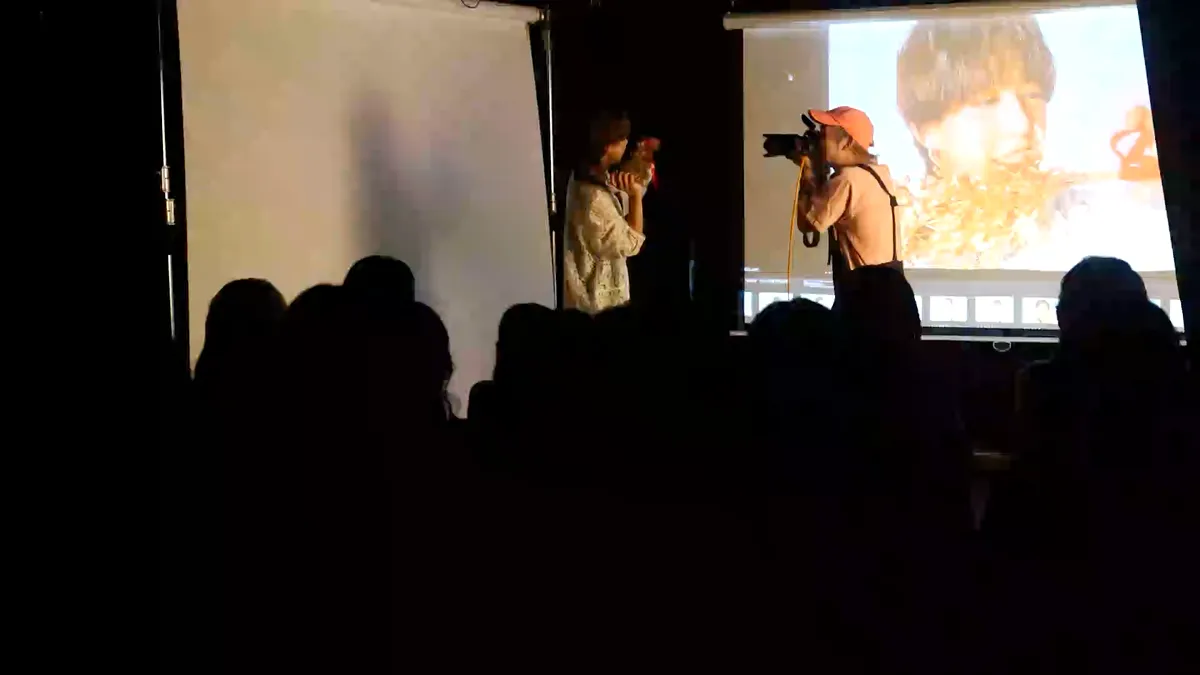 Mackey、秦健豪さんのPHOTO LIVEでライブシューティングを実施